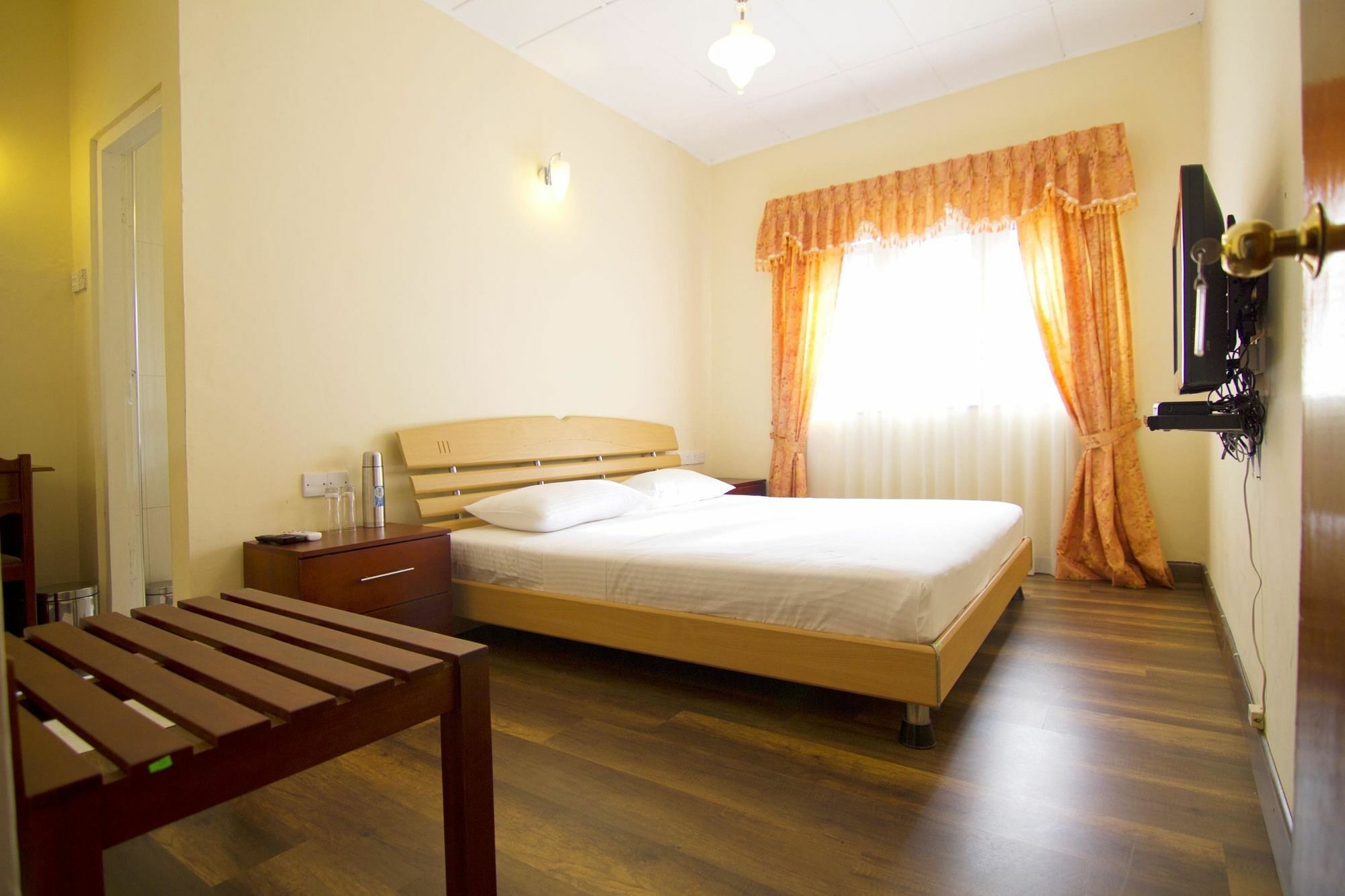 Serene Bungalow นูวาราเอลิยา ภายนอก รูปภาพ